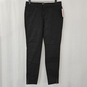 BONGO Skinny Jeans with Zippered Ankles in Black Women’s Size 7